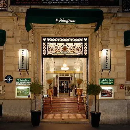 Szálloda Oceania Le Metropole 4*